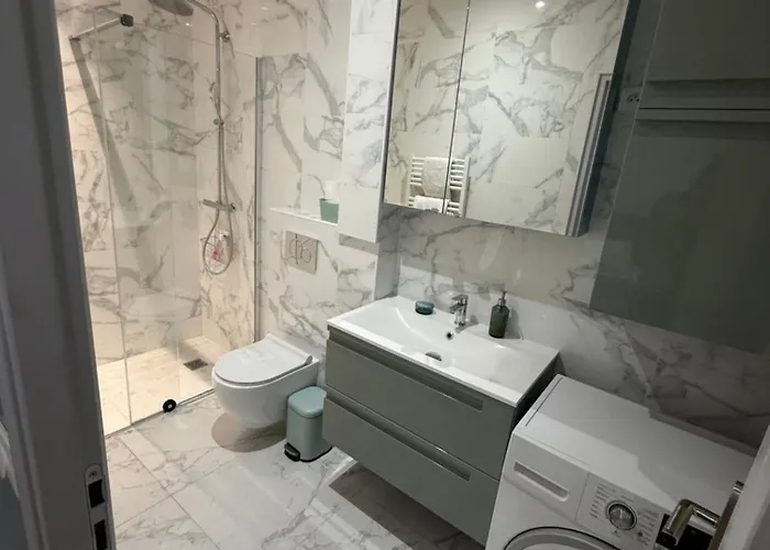 Mela Apartment *